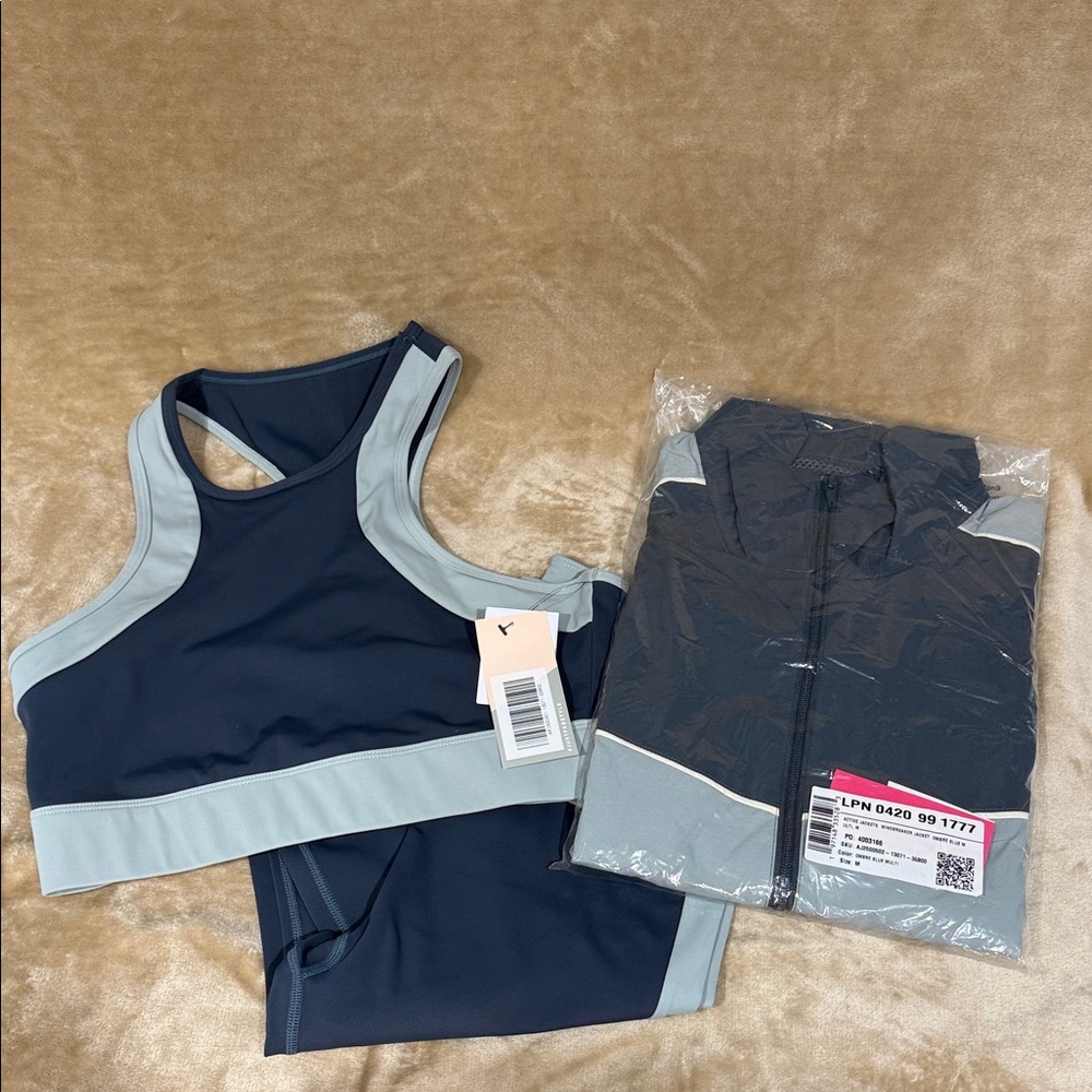 JustFab Blue and Gray Activewear Set
